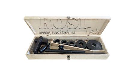 WERKZEUG ZUM BIEGEN VON METALLROHREN